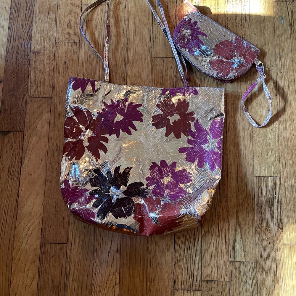 Floral Metallic Tote Bag EUC